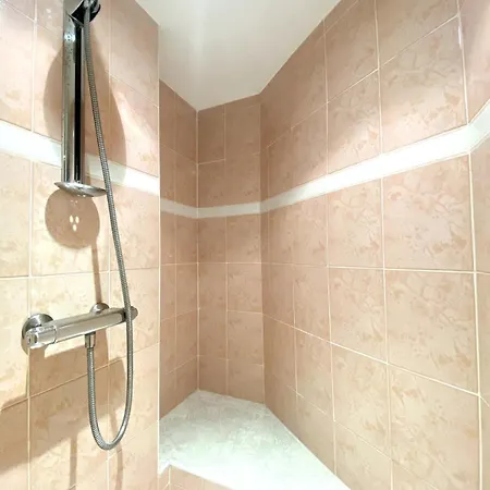 Spacieux 2 Proche - Apartament *